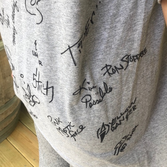 Disney T-shirt - Picture 6 of 8